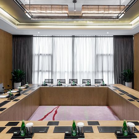 Hotel Crowne Plaza Yibin By Ihg Esterno foto