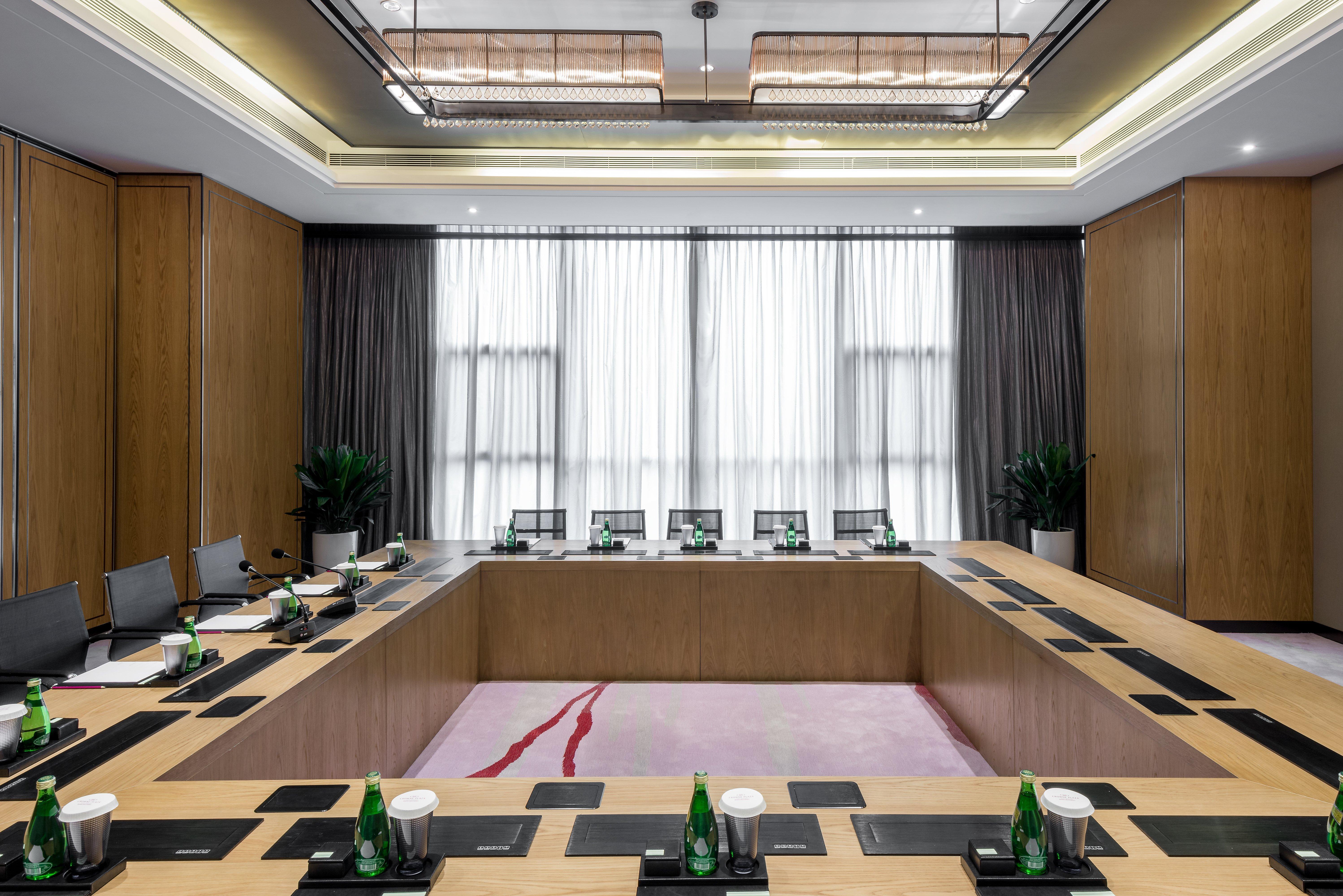 Hotel Crowne Plaza Yibin By Ihg Esterno foto