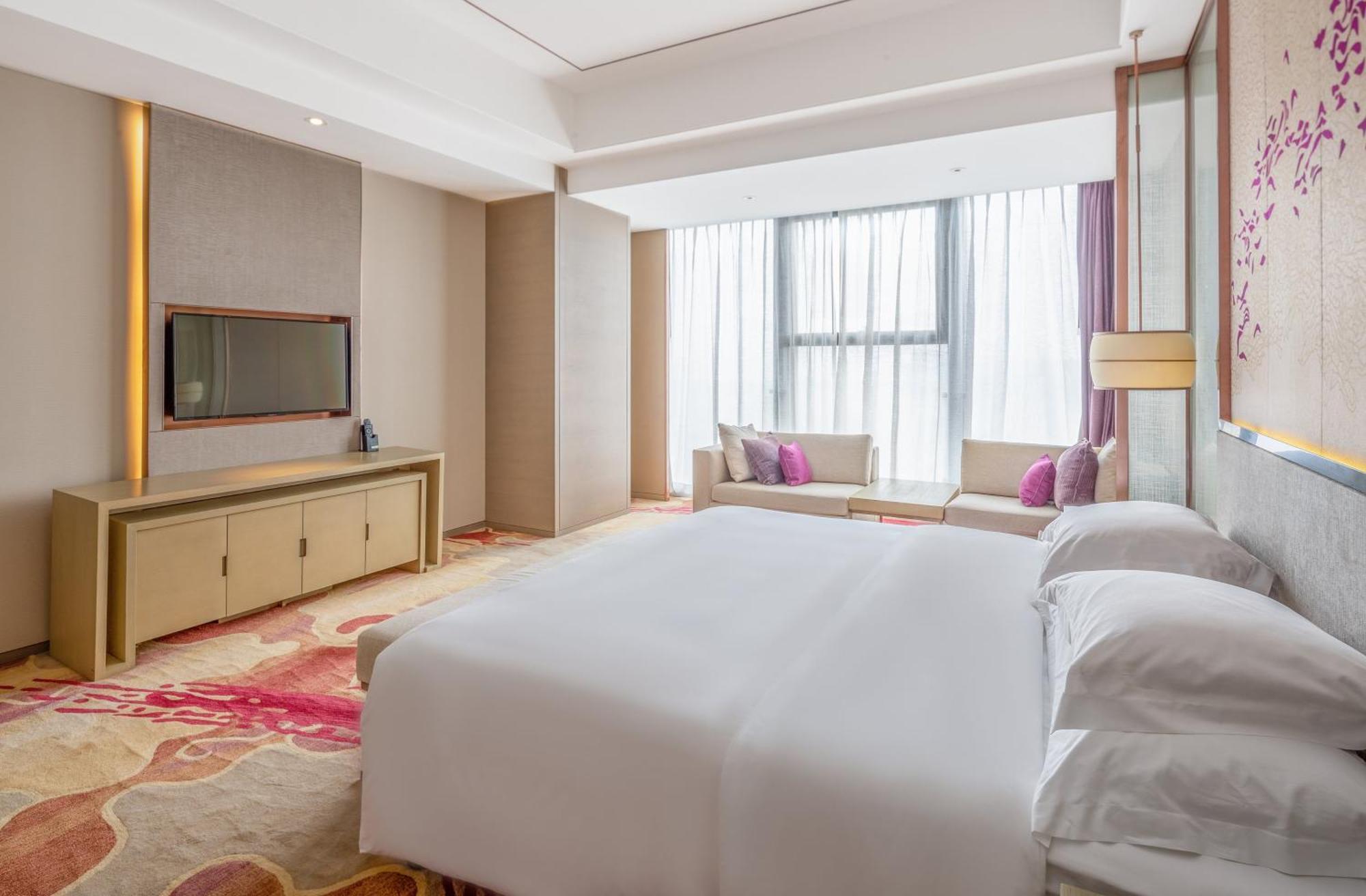 Hotel Crowne Plaza Yibin By Ihg Esterno foto