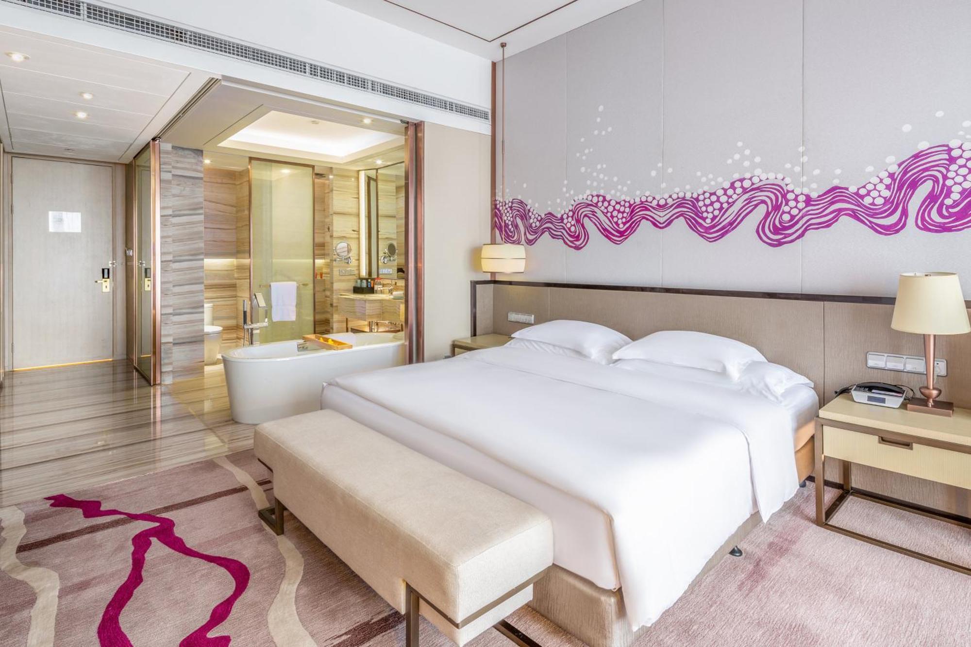 Hotel Crowne Plaza Yibin By Ihg Esterno foto