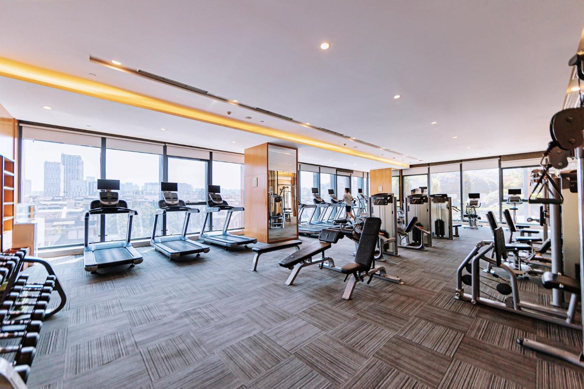 Hotel Crowne Plaza Yibin By Ihg Esterno foto