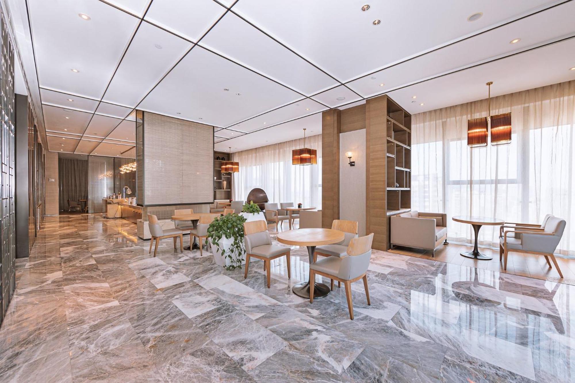 Hotel Crowne Plaza Yibin By Ihg Esterno foto
