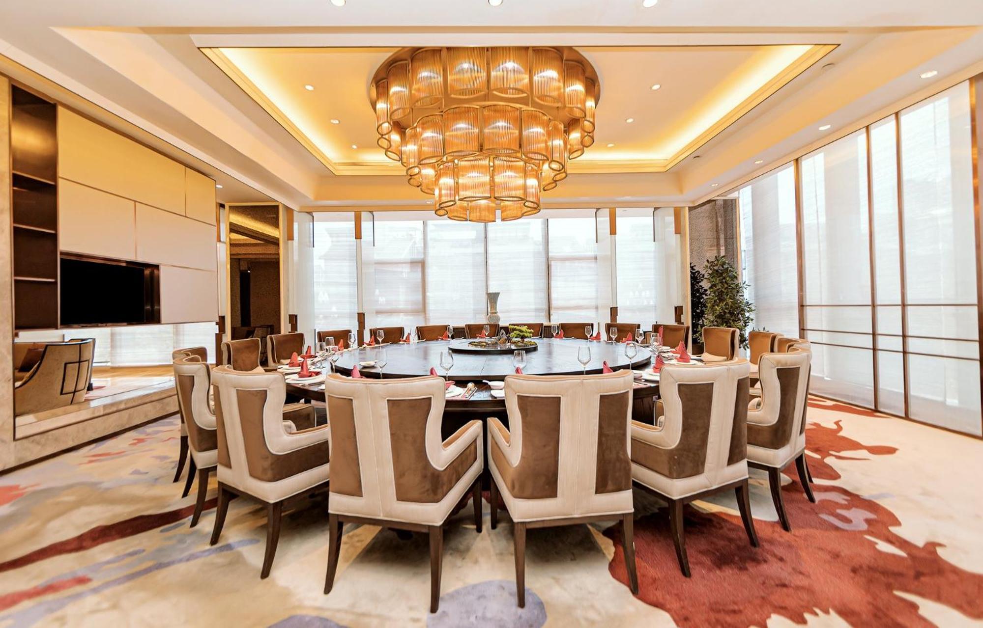 Hotel Crowne Plaza Yibin By Ihg Esterno foto