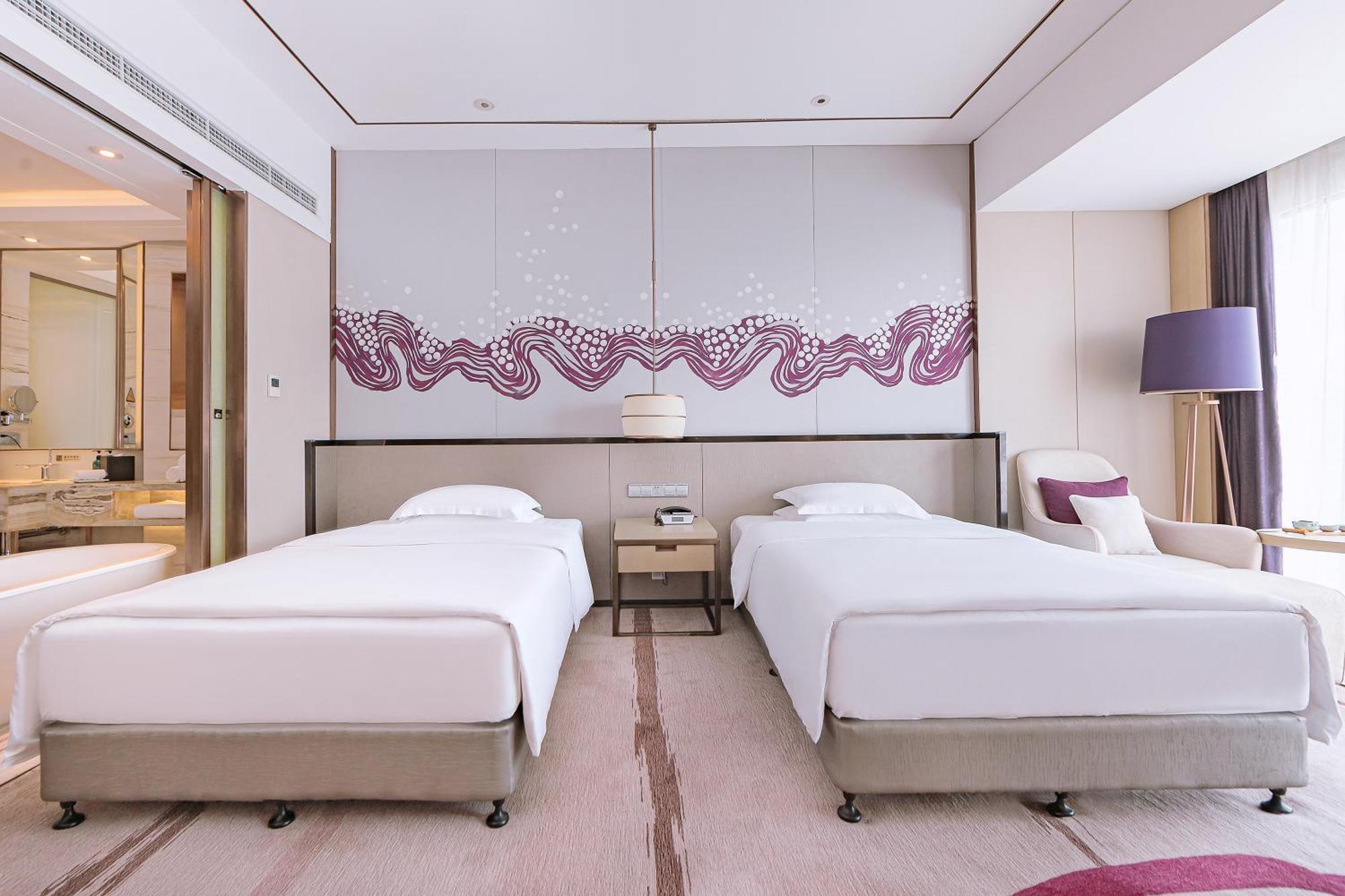 Hotel Crowne Plaza Yibin By Ihg Esterno foto