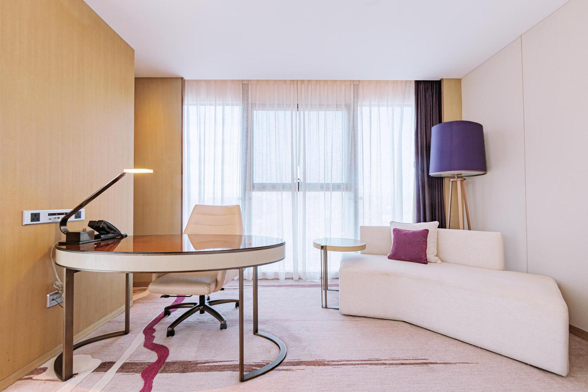Hotel Crowne Plaza Yibin By Ihg Esterno foto