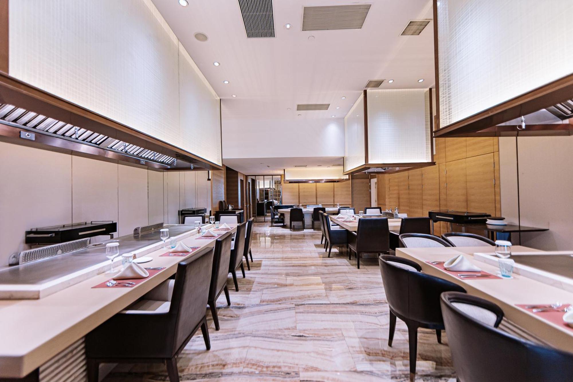 Hotel Crowne Plaza Yibin By Ihg Esterno foto